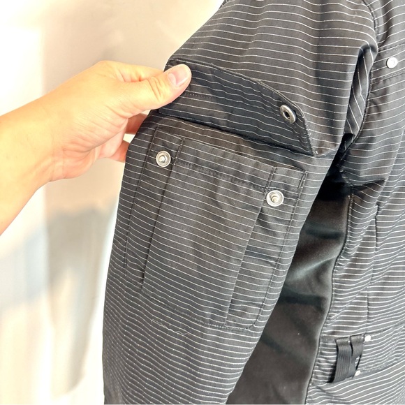 The North Face 550 Black Belted Steep Tech Winter Snow Ski Jacket Women's L - Picture 7 of 14